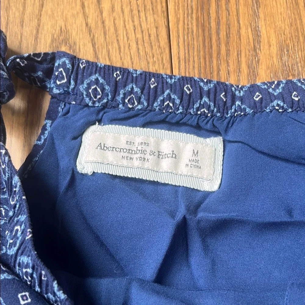 Abercrombie & Fitch Navy sleeveless flowy Blue Patterned Dress